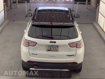 2024 Jeep Compass Trailhawk - miniatura 6