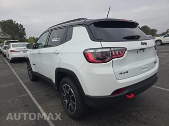 2024 Jeep Compass Trailhawk - miniatura 6