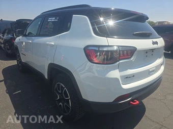 2024 Jeep Compass Trailhawk - miniatura 6
