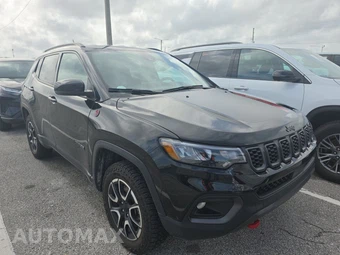 2024 Jeep Compass Trailhawk - miniatura 3