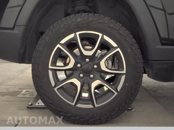 2024 Jeep Compass Trailhawk - miniatura 11