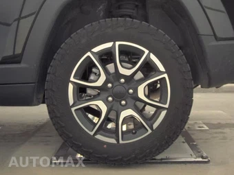 2024 Jeep Compass Trailhawk - miniatura 12