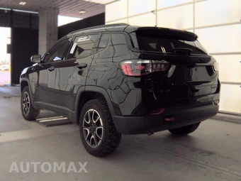 2024 Jeep Compass Trailhawk - miniatura 8