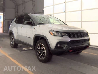 2024 Jeep Compass Trailhawk - miniatura 4