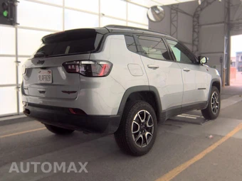 2024 Jeep Compass Trailhawk - miniatura 5