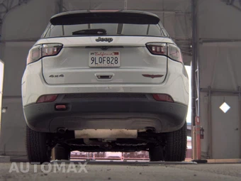 2024 Jeep Compass Trailhawk - miniatura 7