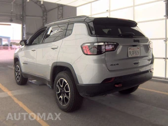 2024 Jeep Compass Trailhawk - miniatura 8