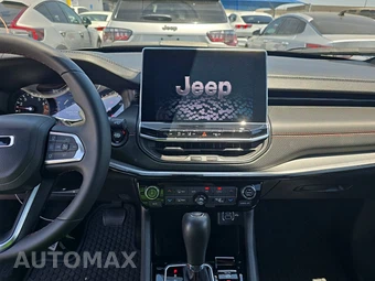 2024 Jeep Compass Trailhawk - miniatura 11