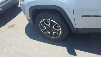 2024 Jeep Compass Trailhawk - miniatura 22