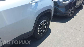 2024 Jeep Compass Trailhawk - miniatura 23