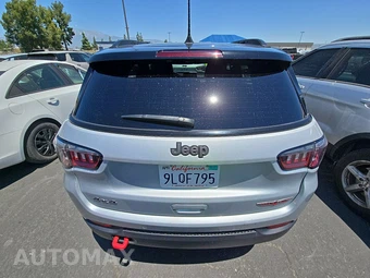 2024 Jeep Compass Trailhawk - miniatura 5