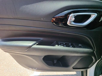 2024 Jeep Compass Trailhawk - miniatura 15