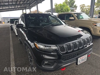 2024 Jeep Compass Trailhawk - miniatura 3