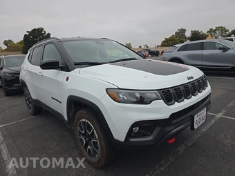 2024 Jeep Compass Trailhawk - miniatura 3
