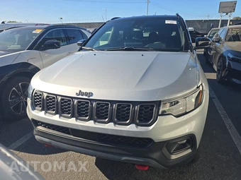 2024 Jeep Compass Trailhawk - miniatura 2