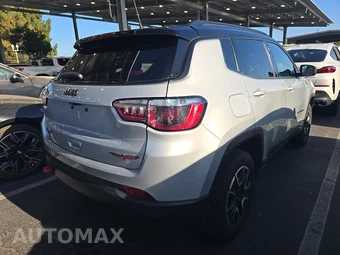 2024 Jeep Compass Trailhawk - miniatura 4