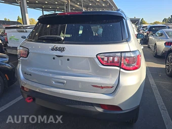 2024 Jeep Compass Trailhawk - miniatura 5