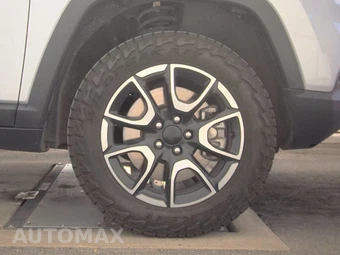 2024 Jeep Compass Trailhawk - miniatura 10