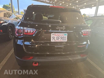 2024 Jeep Compass Trailhawk - miniatura 5