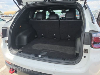 2024 Jeep Compass Trailhawk - miniatura 23