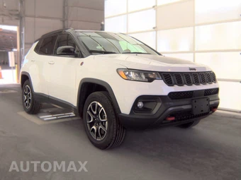 2024 Jeep Compass Trailhawk - miniatura 4