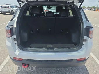 2024 Jeep Compass Trailhawk - miniatura 23