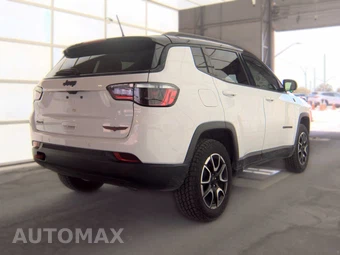 2024 Jeep Compass Trailhawk - miniatura 5