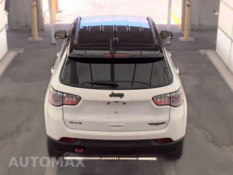 2024 Jeep Compass Trailhawk - miniatura 6