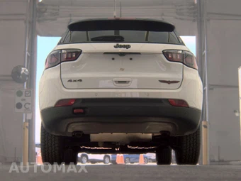 2024 Jeep Compass Trailhawk - miniatura 7