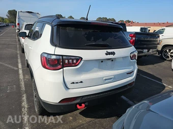 2024 Jeep Compass Trailhawk - miniatura 5