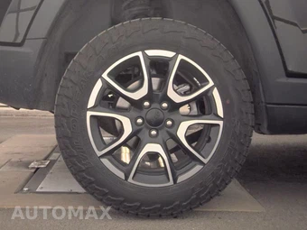 2024 Jeep Compass Trailhawk - miniatura 11