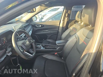 2024 Jeep Compass Trailhawk - miniatura 13