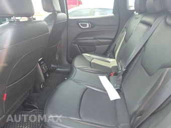 2024 Jeep Compass Trailhawk - miniatura 13
