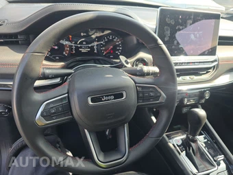 2024 Jeep Compass Trailhawk - miniatura 10