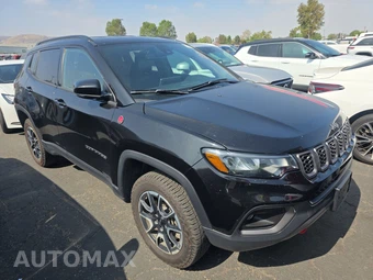 2024 Jeep Compass Trailhawk - miniatura 3