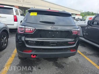 2024 Jeep Compass Trailhawk - miniatura 5