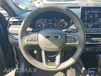 2024 Jeep Compass Trailhawk - miniatura 10