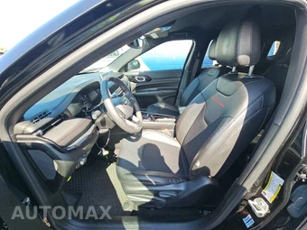 2024 Jeep Compass Trailhawk - miniatura 7