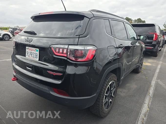 2024 Jeep Compass Trailhawk - miniatura 4