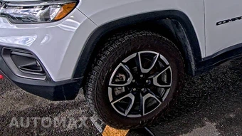 2024 Jeep Compass Trailhawk - miniatura 7