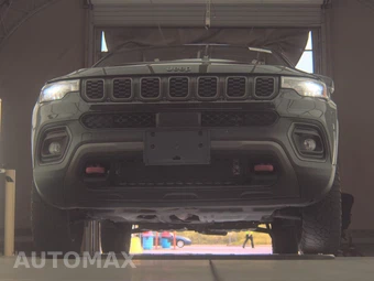 2024 Jeep Compass Trailhawk - miniatura 3