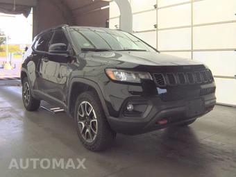 2024 Jeep Compass Trailhawk - miniatura 4