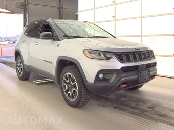 2024 Jeep Compass Trailhawk - miniatura 4