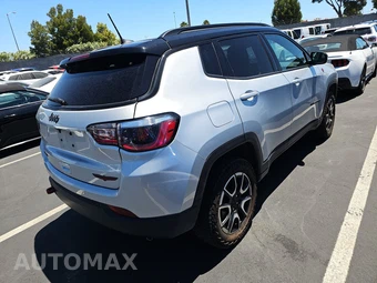 2024 Jeep Compass Trailhawk - miniatura 4