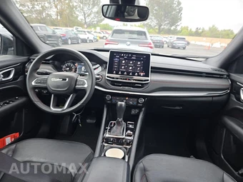 2024 Jeep Compass Trailhawk - miniatura 11