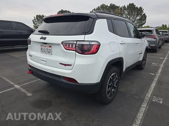 2024 Jeep Compass Trailhawk - miniatura 4