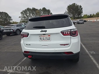 2024 Jeep Compass Trailhawk - miniatura 5