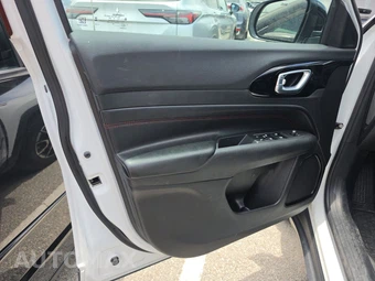 2024 Jeep Compass Trailhawk - miniatura 15