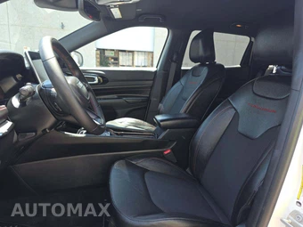 2024 Jeep Compass Trailhawk - miniatura 6