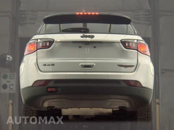 2024 Jeep Compass Trailhawk - miniatura 7